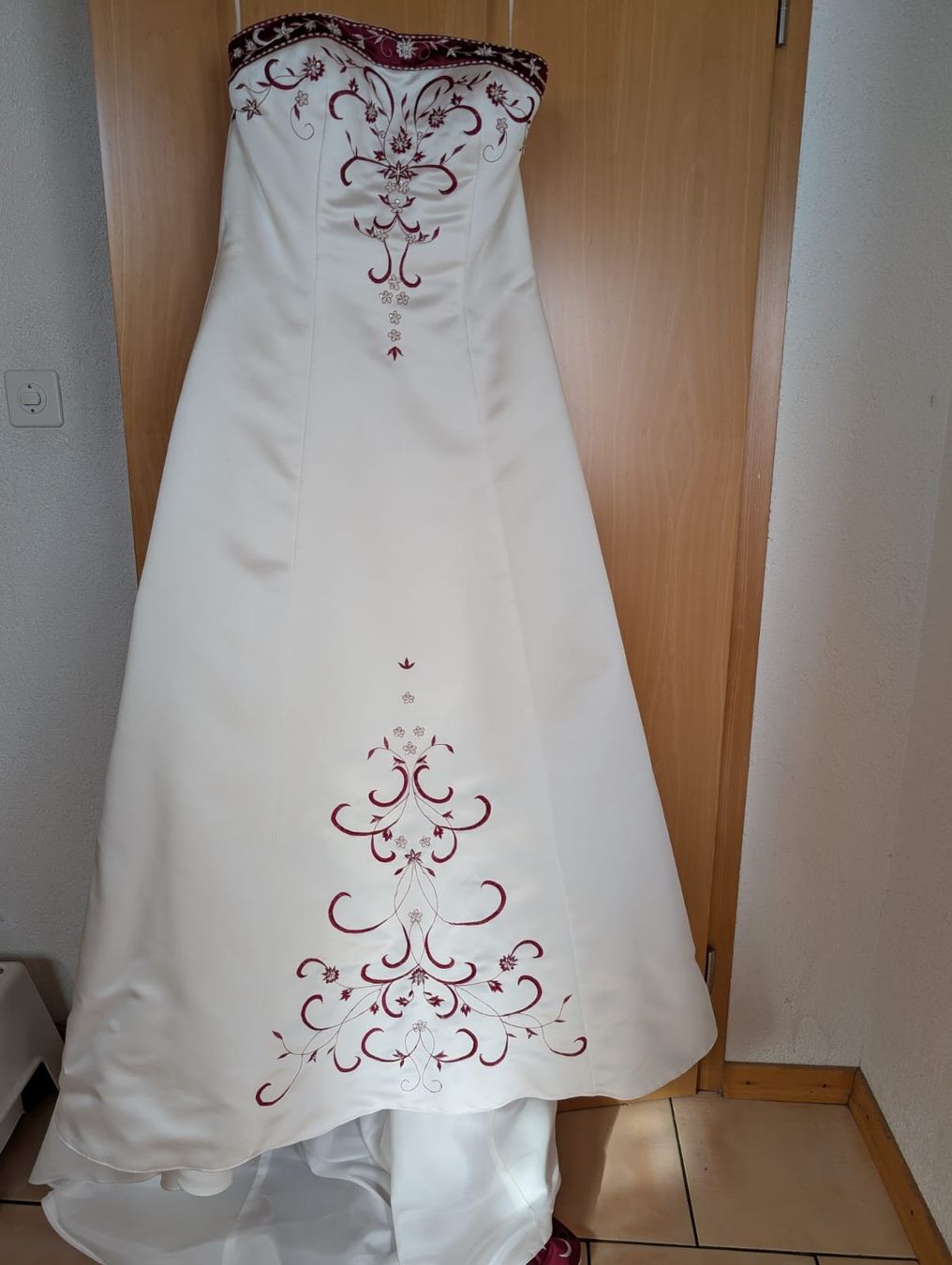 Vestiti: Hochzeitskleid Marke Honigmond – Usato da Kradolf venduto da ver_p9ym 3
