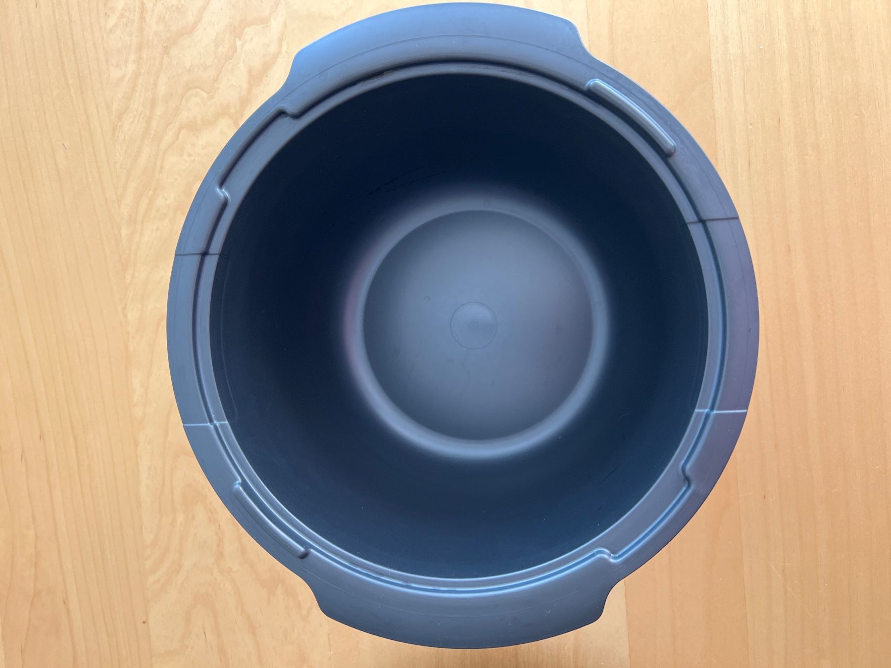 Tupperware Recipients et similaires: Cocotte Tupperware UltraPro 2.5l neuve – Neuf avec emballage d'origine à Bernex par isa_c5fr 1