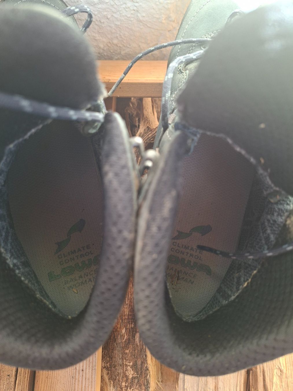 Lowa Herrenschuhe: Lowa Wanderschuhe Gr.41 – Gebraucht aus Gurzelen von lauflos 5