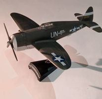 Flugzeug P-47 Thunderbolt 1-100 Nr 140