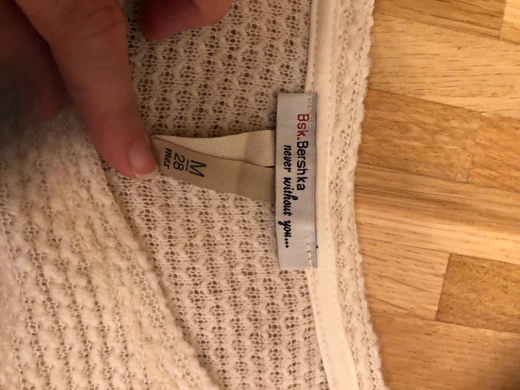 Pulls & Sweat-shirts: Pullover Grösse M – D'occasion à Lupsingen par sta_wgg5 2