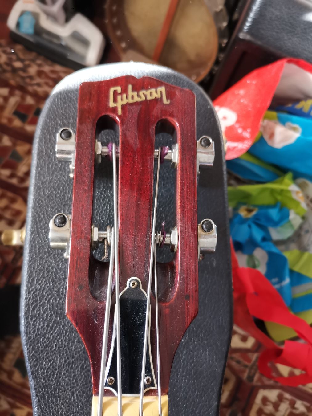 Gibson Strumenti musicali: Gibson Bass 1970/72 – Usato da Mairengo venduto da gippo 1