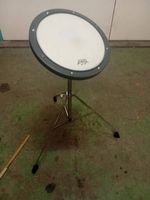 Übungsdrum Remo 14 Zoll, mit Ständer, guter Zustand.