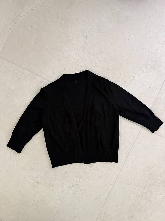 Jacken: Strickjacke NEU Gr. S – Gebraucht aus Merlischachen von GlamGarb 1