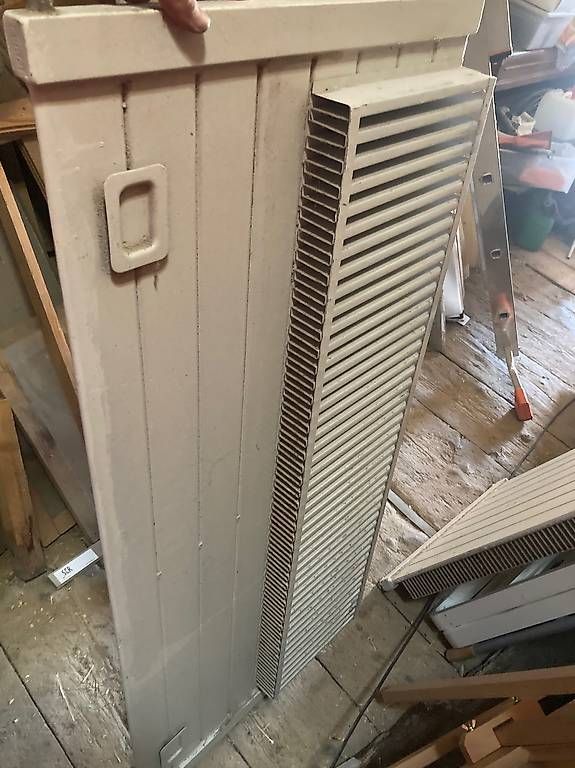 Heizgeräte: Radiateur occasion à vendre – Gebraucht aus Treytorrens-Payern von Chefrob 2