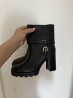 Guess Stiefel