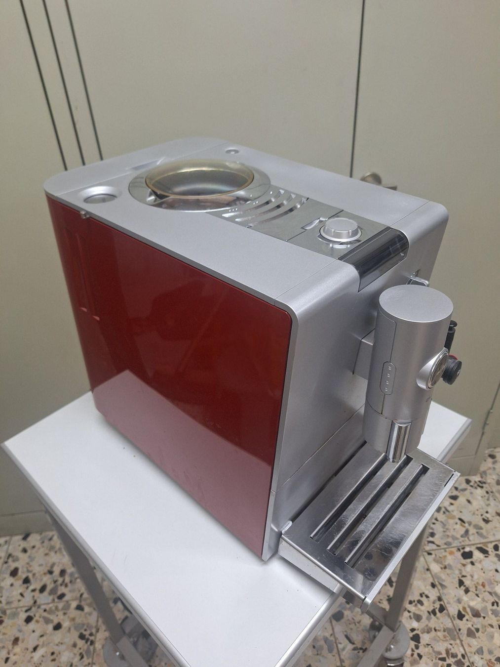 Jura Macchine per caffè & Macchine per espresso: Machine à café JURA ENA 5 – Difettoso da Laconnex venduto da Patkek29 2