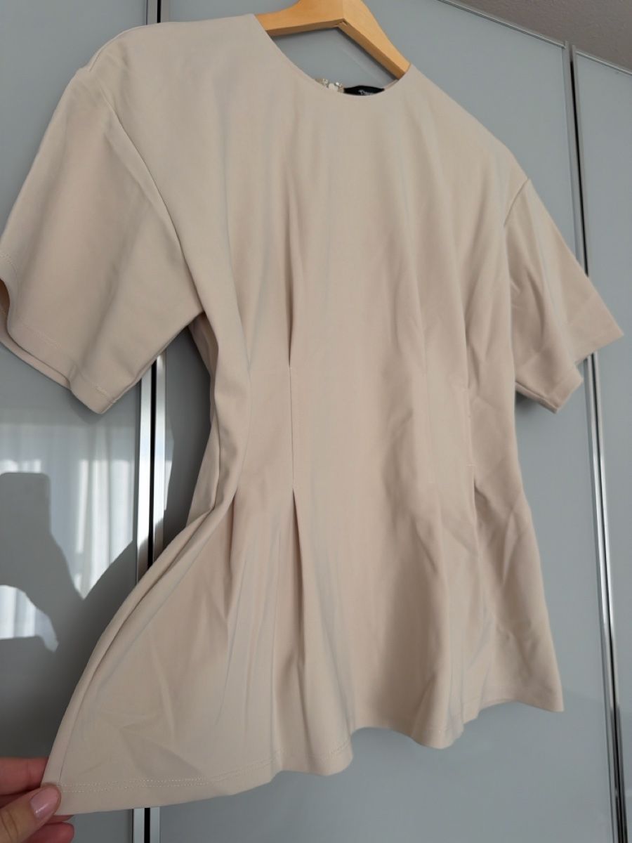 Theory T-shirt: Theory T-shirt – Usato da Dübendorf venduto da MariaS. 1