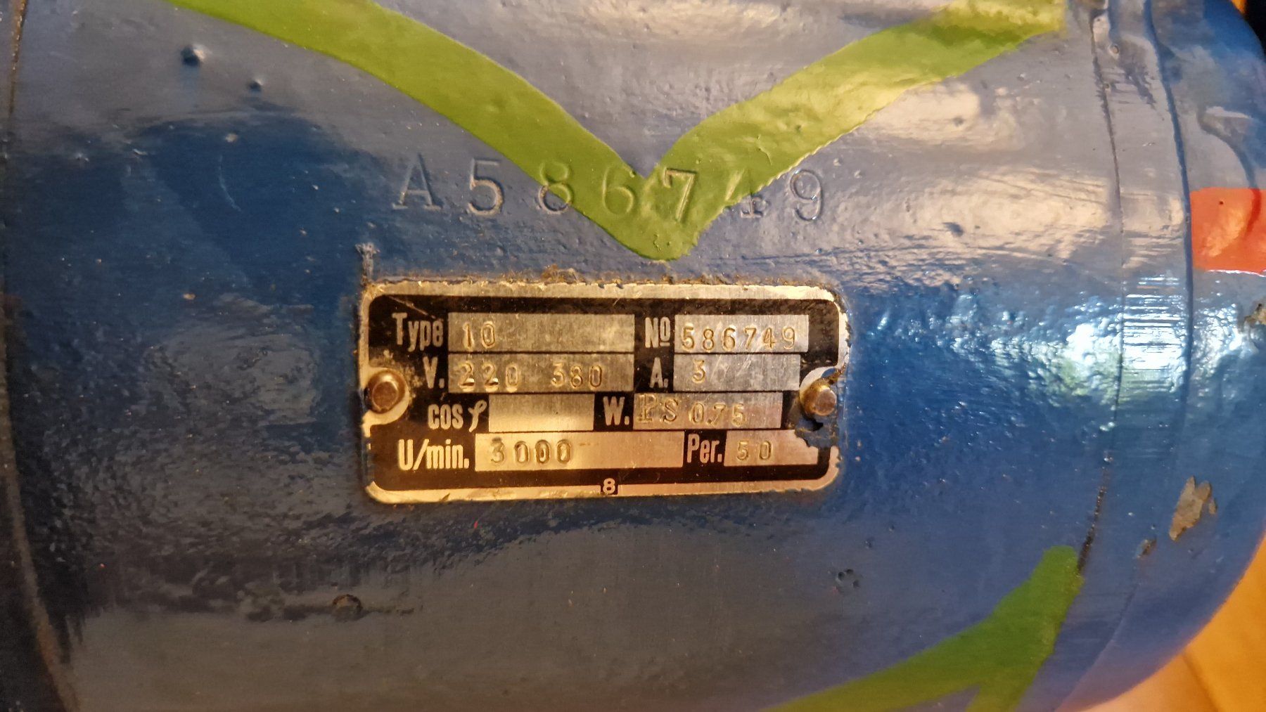 Moteurs: Getriebemotor 220/380 – D'occasion à Winterthur par zserg 1