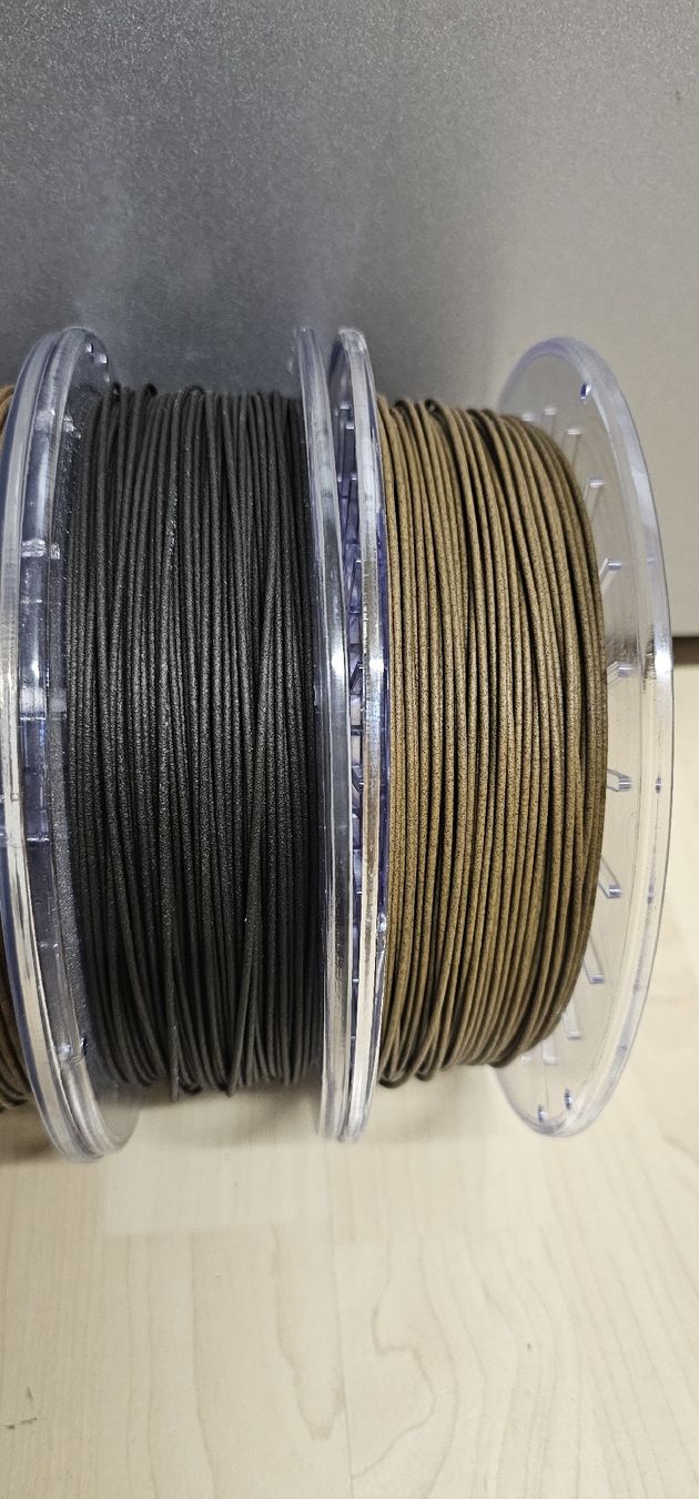 Stampanti 3D: Pla Holz Filament 1.75mm 5 Farben  – Usato da Turbenthal venduto da Roofman28 9