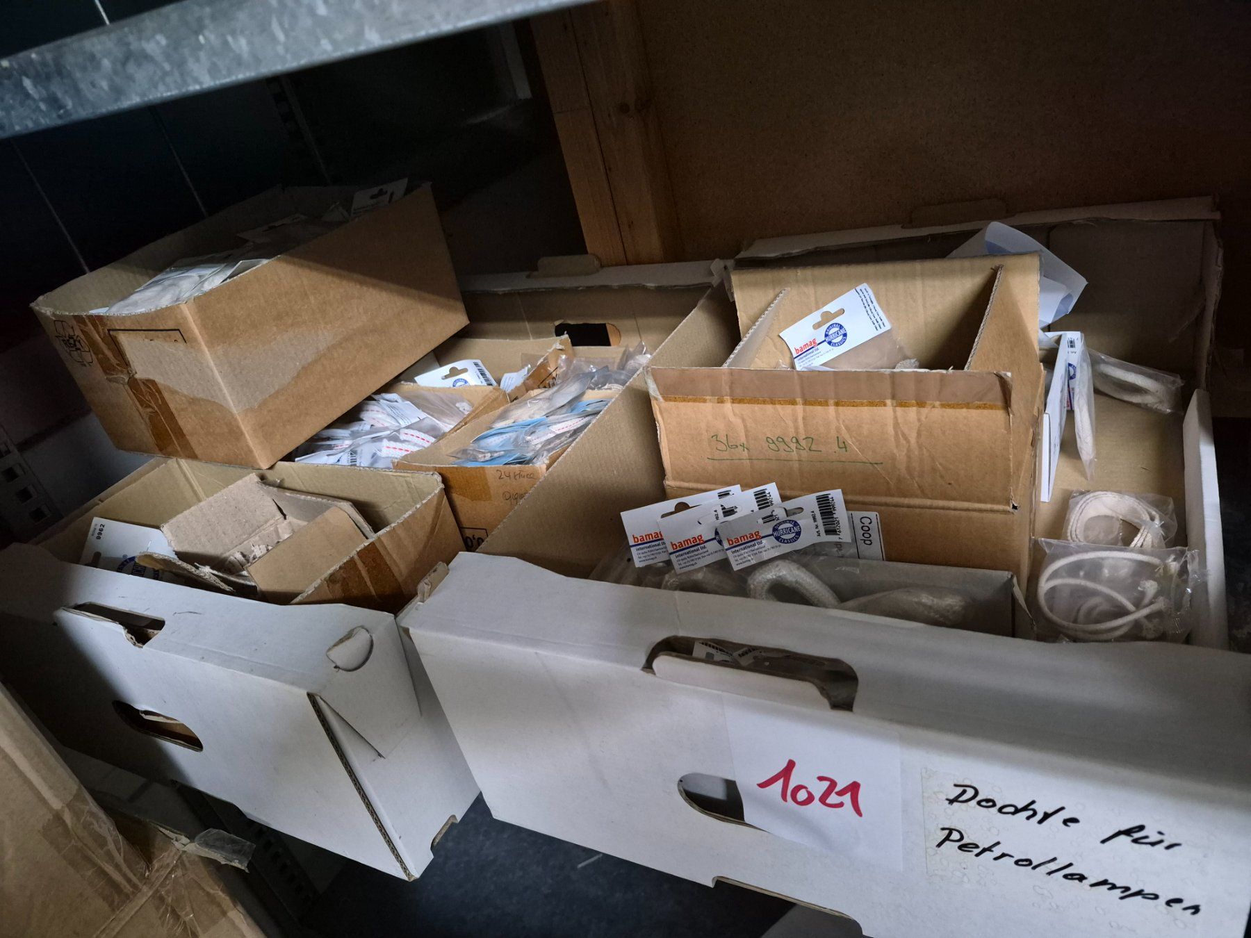 Candele: 1021 Posten Laternendocht aus Liq – Nuovo (secondo la descrizione) da Derendingen venduto da Meisterstuecke