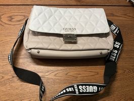 Guess Handtasche in Beige-Weiss, neuwertig, Top Zustand!