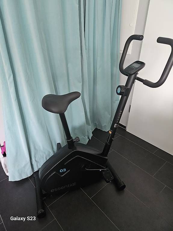 Hometrainer: Heimtrainer - Decathlon GRATIS – Gebraucht aus Wallisellen von BeautyBee
