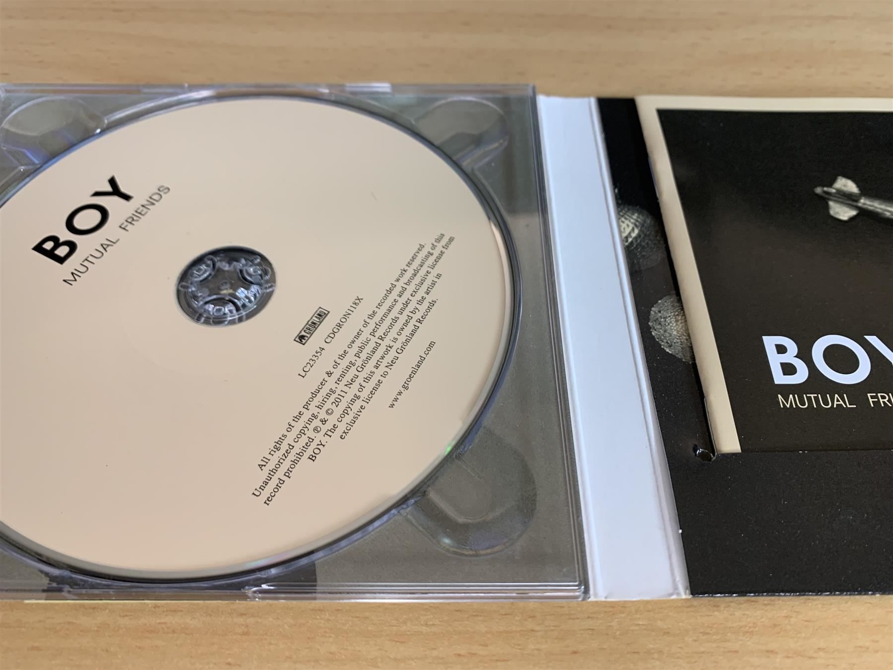 CD: BOY – Mutual Friends - 2 CD – Usato da Rikon im Tösstal venduto da Alpenmutz 2