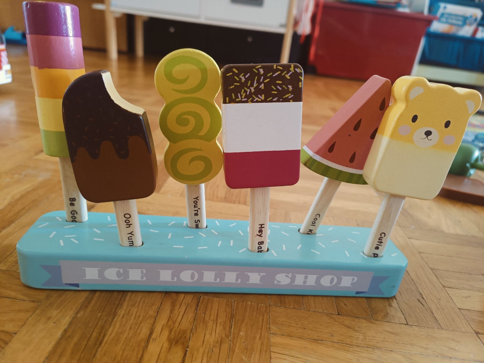 Jouets: Holz Spiel-Eis – D'occasion à Therwil par Lali1921 1