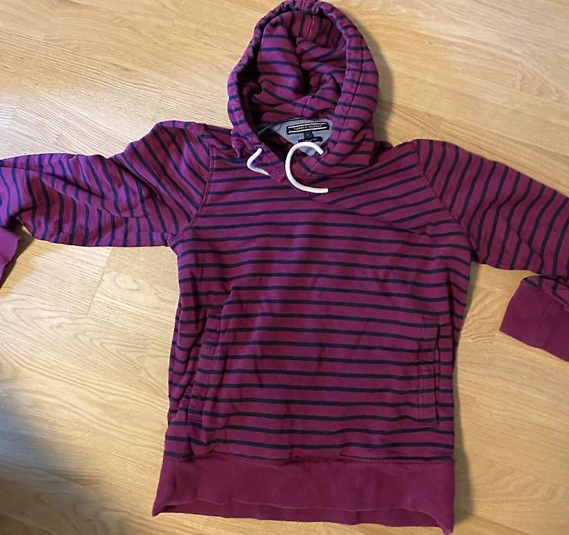 Maglioni & Felpe: Diesel & Hilfiger sweat mit Kapuze  – Usato da Zürich venduto da Dpenner 2