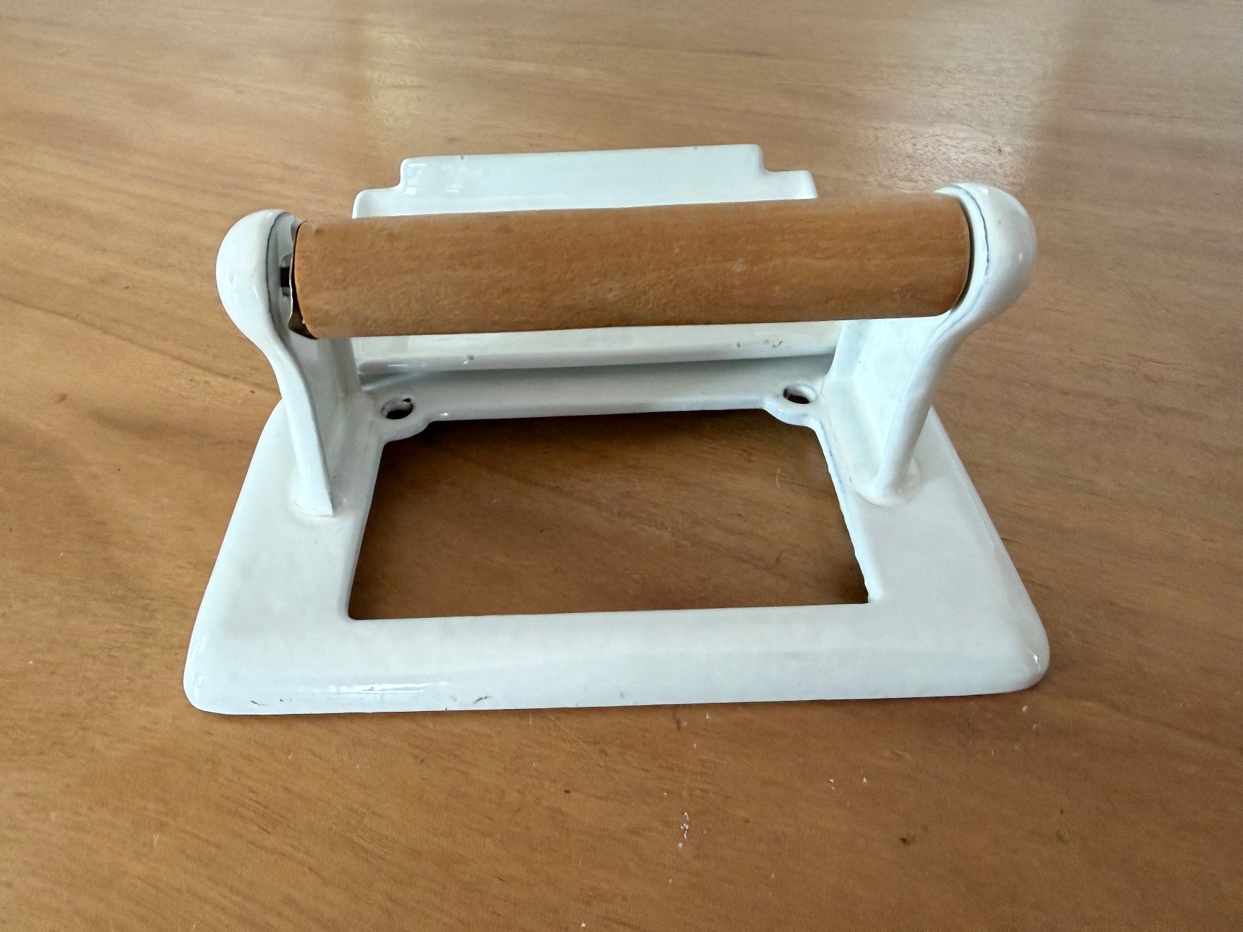 WC: alter Email WC Rollenhalter Original antik Designklassiker – Gebraucht aus Burgdorf von Tanchoo 1