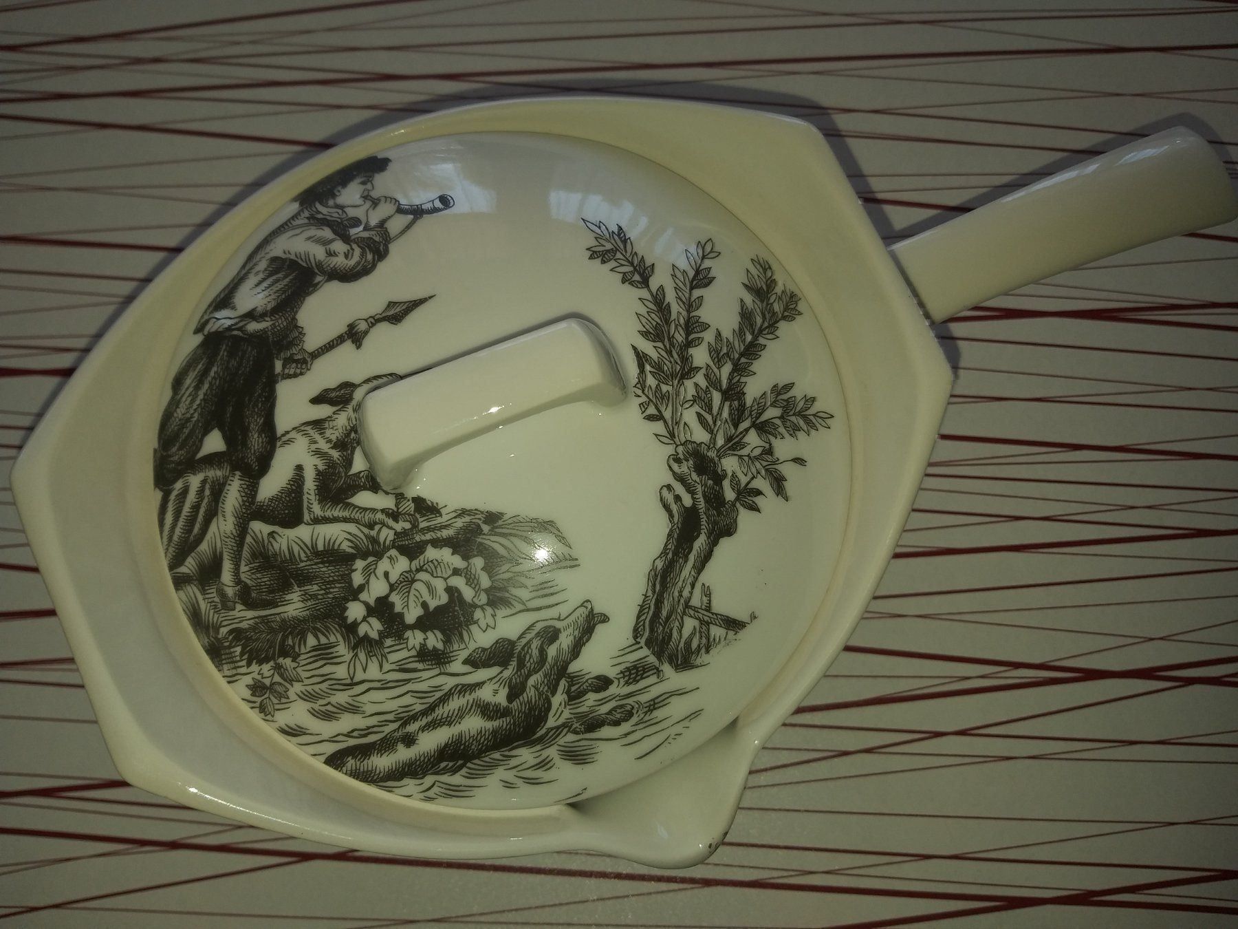 Coupes: Saucière-cassolette PORCELAINE DE PARIS – D'occasion à Cossonay-ville par Super-Price-Quality 5