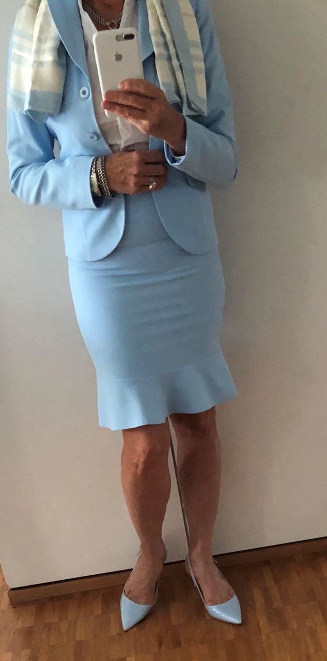 Costumi: Sexy elegante sportliche Kostüm Hellblau – Nuovo (secondo la descrizione) da Adliswil venduto da Jessik0 1