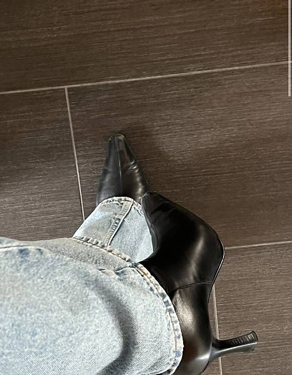 Scarpe da donna: Heeled ankle boots – Usato da Domat/Ems venduto da sar_mc7t