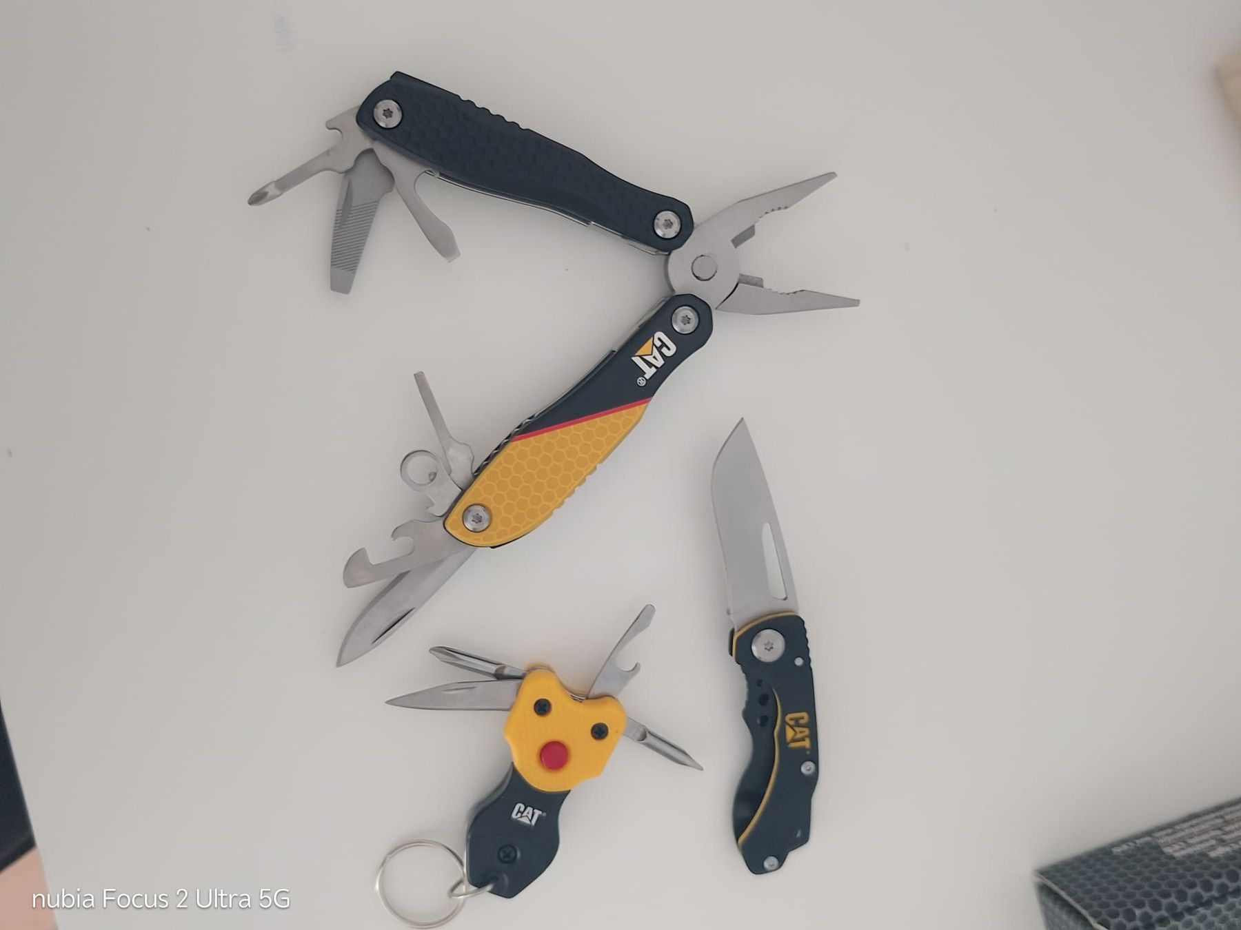 Caterpillar Tutti gli attrezzi: CAT 3-pc. Multi-tool Set Keychain New – Nuovo (secondo la descrizione) da wattwil venduto da pel_qh26 2