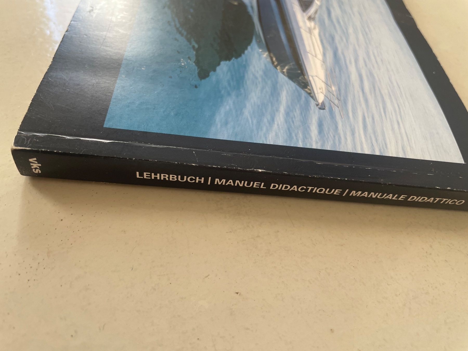 Libri: Bootsführerschein Lehrbuch- Motorboot Kat. A Theorie NP 90.- – Usato da Minusio venduto da Pink222 4