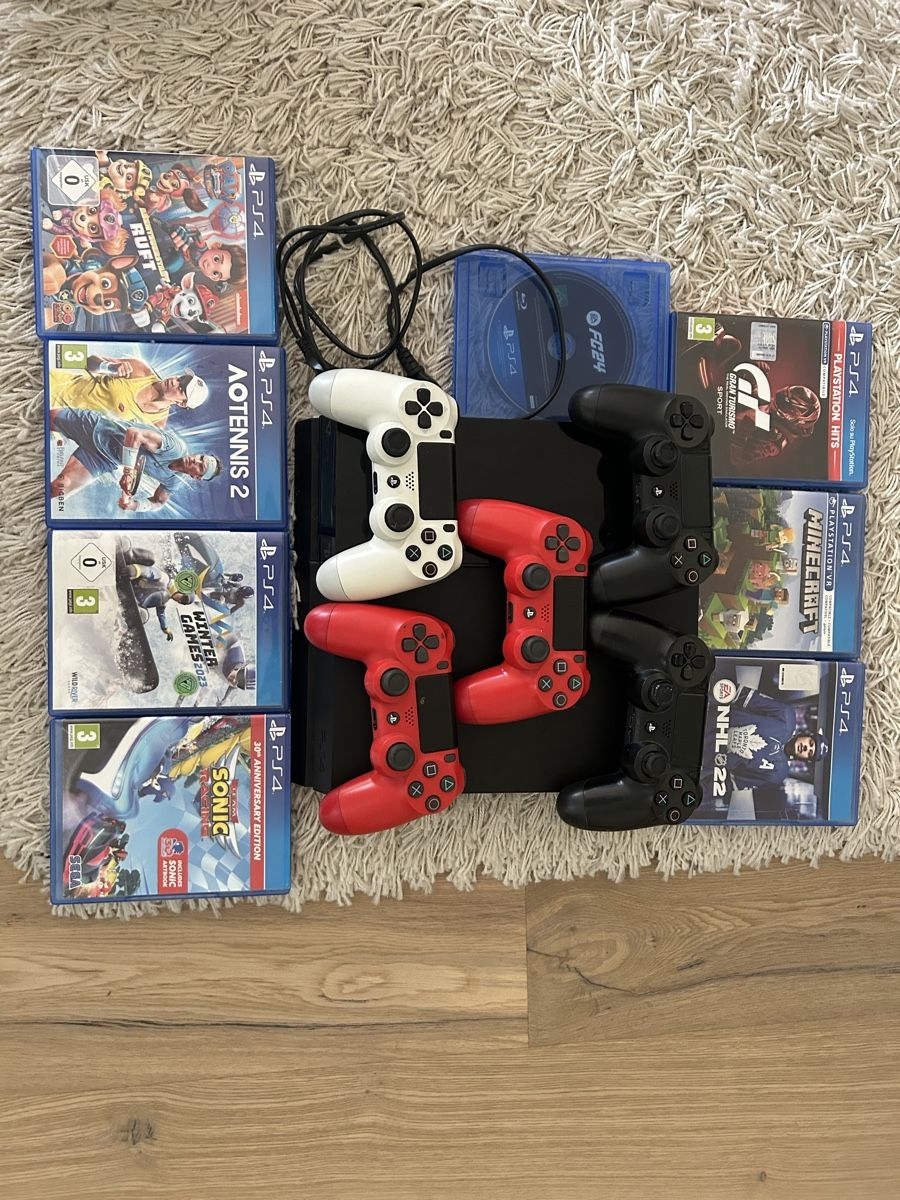 Sony Console: PS4 mit 8 Games – Usato da Unterentfelden venduto da Rouven22