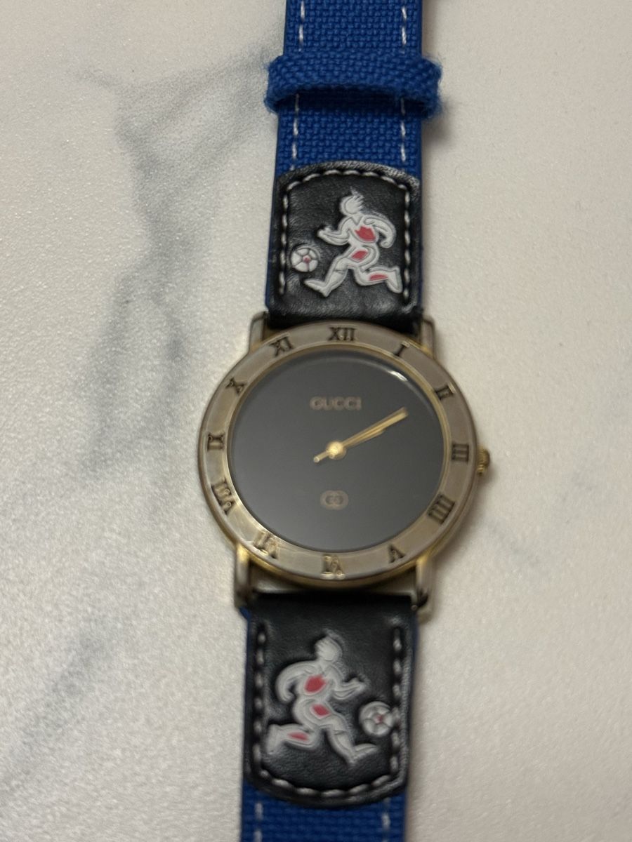 Gucci Montres: Original Gucci Vintage Uhr Ref. 2035 – D'occasion à Uster par Dervisevic_Su