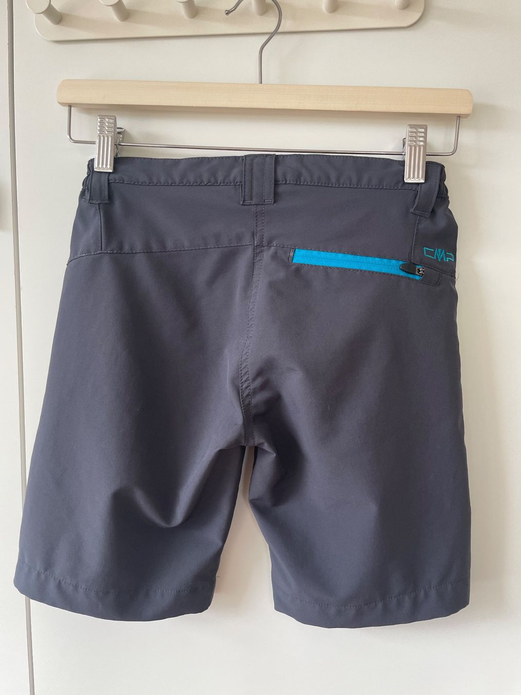 CMP Pantaloni: CMP Outdoorhose/Shorts 140 – Usato da Neukirch an der Thur venduto da bee88 2