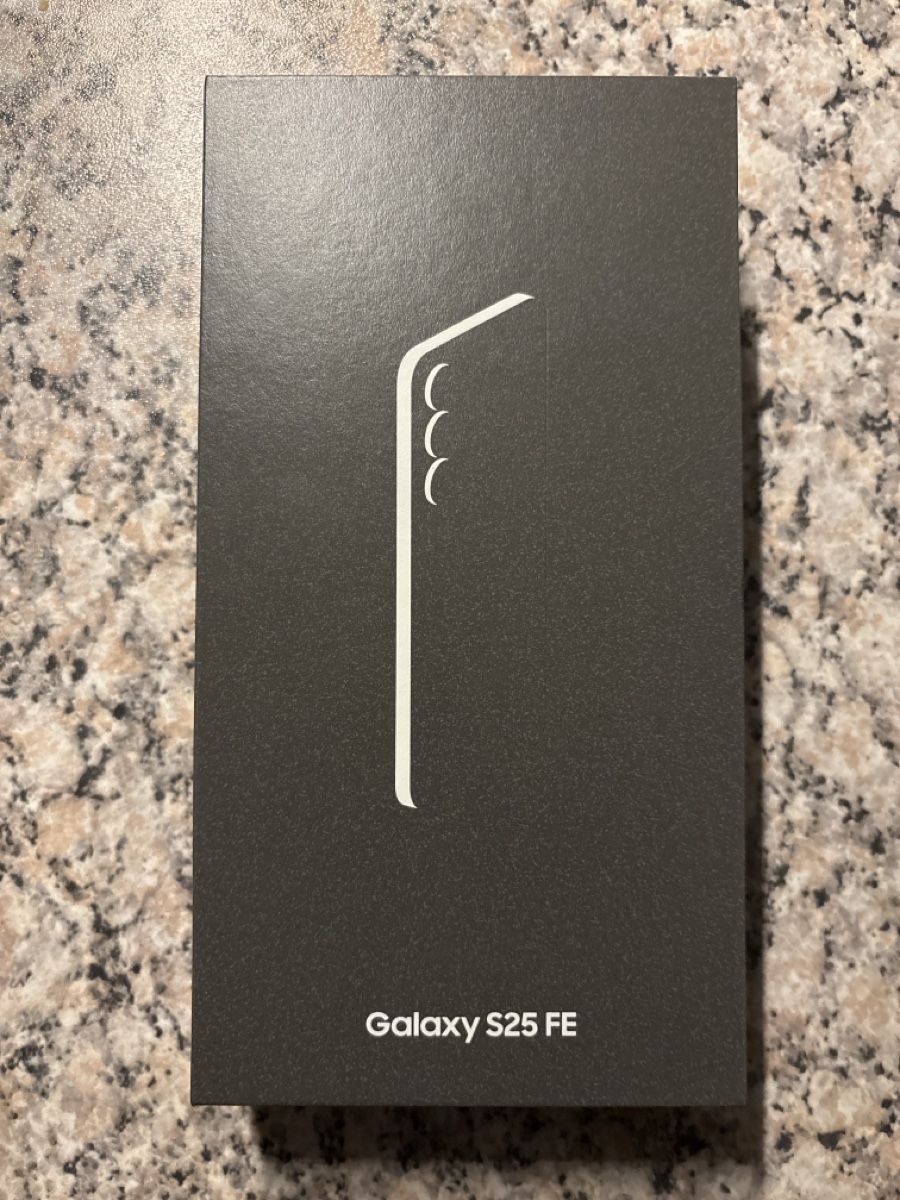 Samsung Handys / Smartphones: Samsung Galaxy S25 FE – Gebraucht aus Bernex von Natacha22