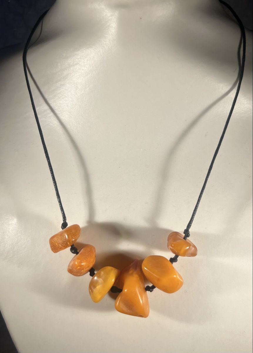 Catenine: Collier en ambre de la Baltique véritable – Usato da Genève venduto da DELIRBEADS