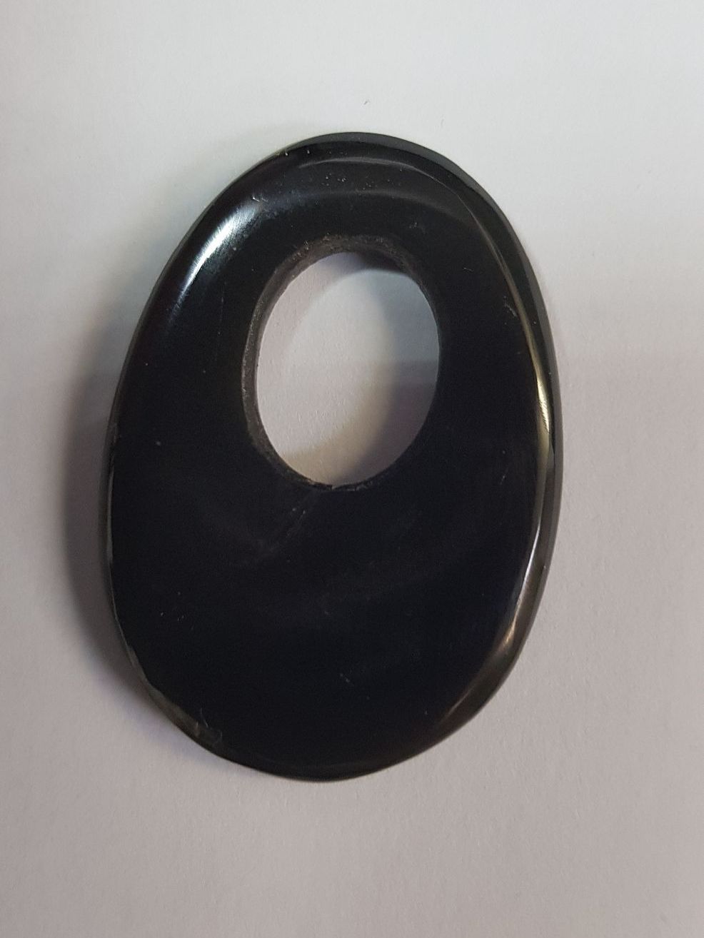 Ciondoli: Schicker Anhänger, Hämatit , schwarz, oval, Donut-Form – Nuovo (secondo la descrizione) da Oberwil b. Zug venduto da Gto469 1