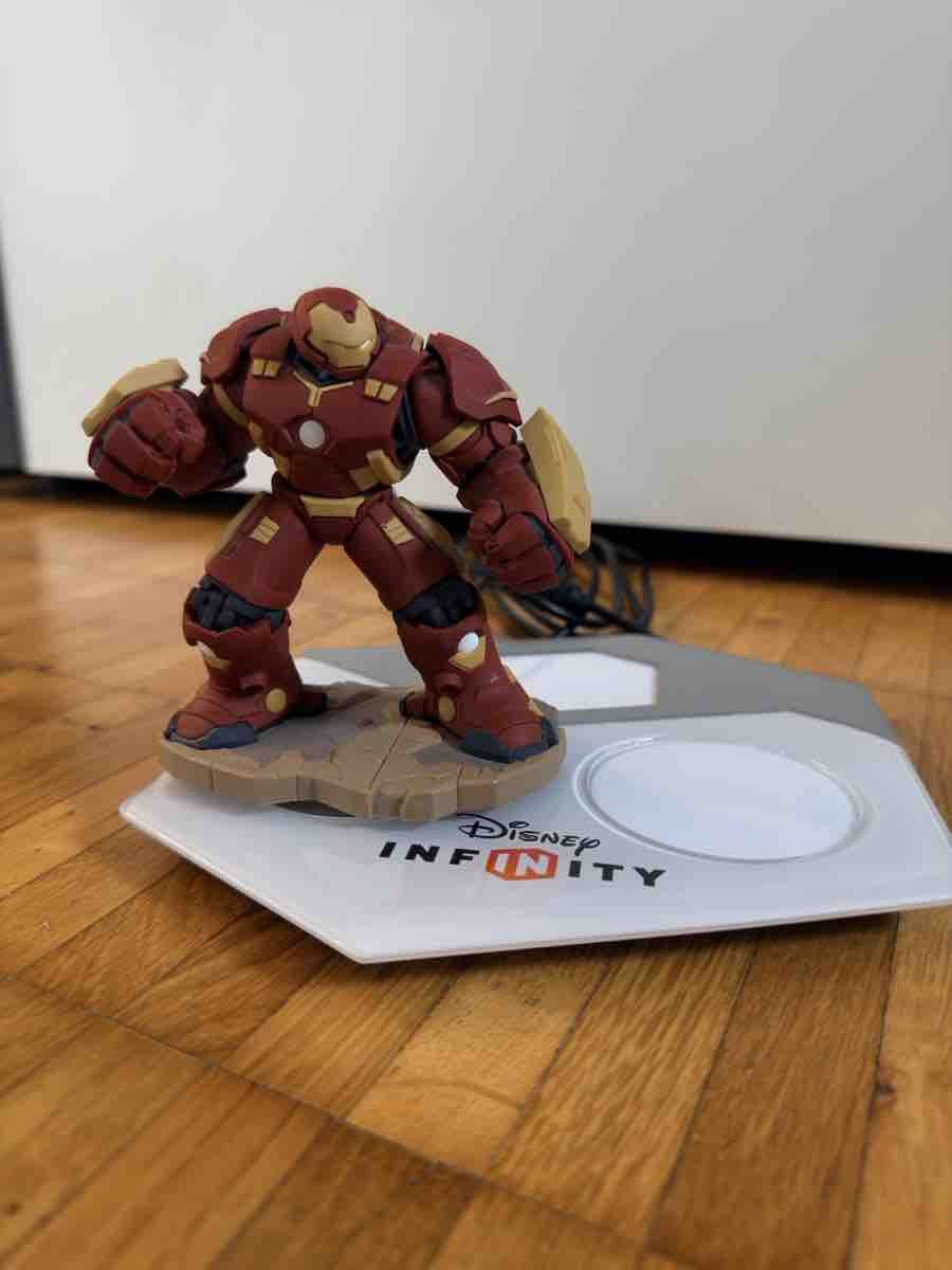 Disney Giochi: Disney Infinity Set Playstation 3 mit Figuren – Usato da Chur venduto da rutzlobo 3
