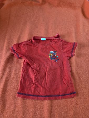 T- Shirt