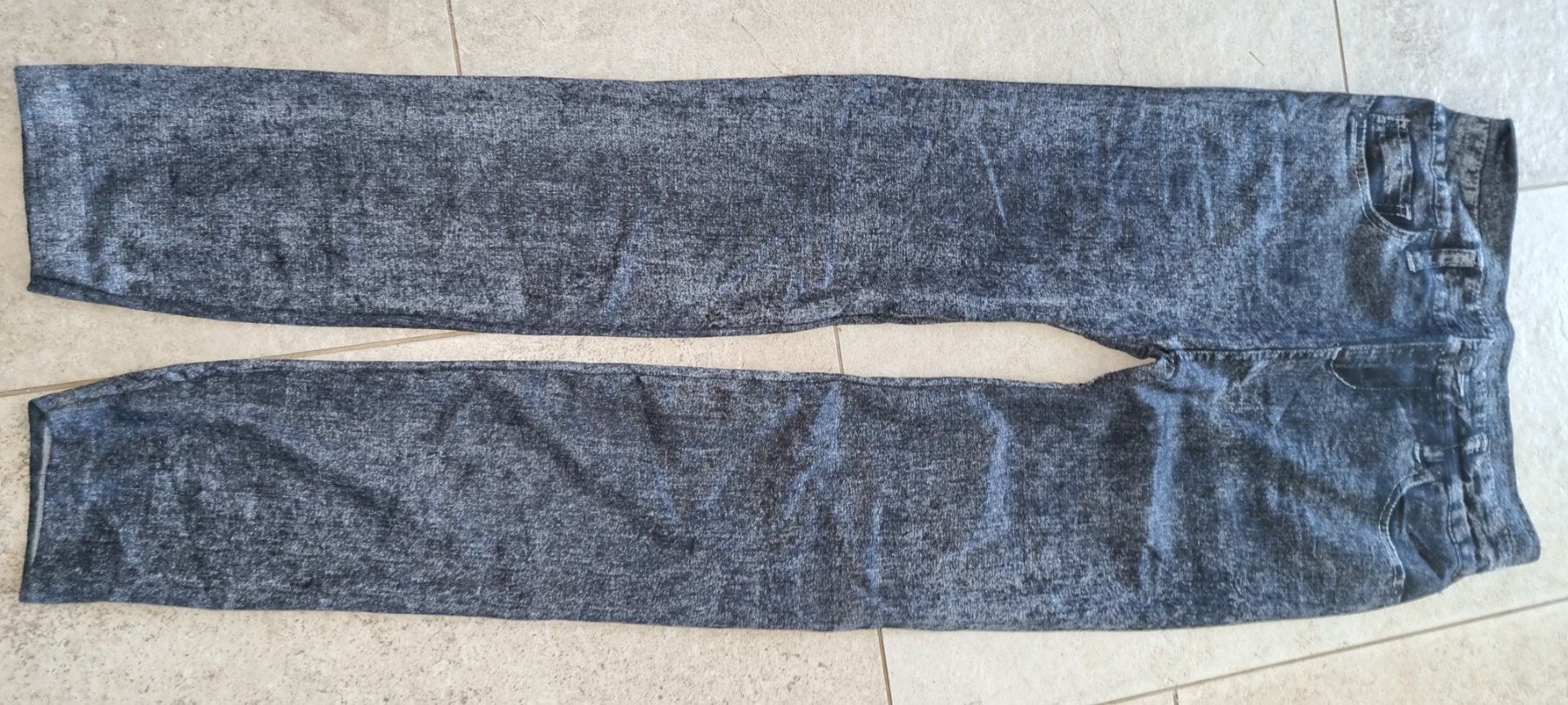 Leggings: Leggings gr.38/40 – D'occasion à Grossdietwil par GNOM313