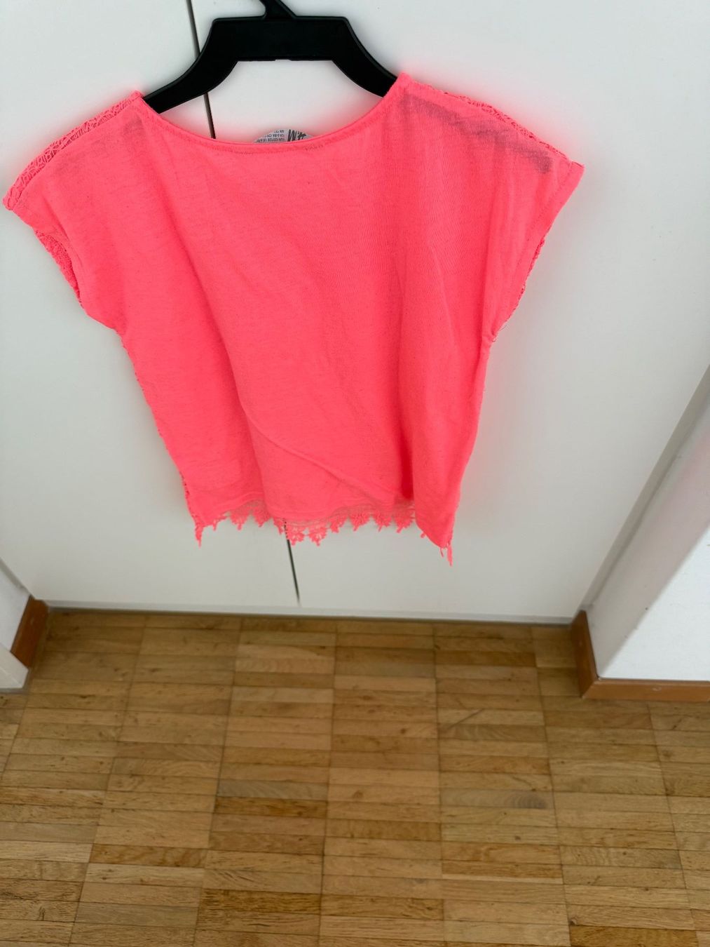 H&M Camicette, T-shirt & Top: Shirt H&M Gr. 122/128 – Usato da Dällikon venduto da dahi1 1