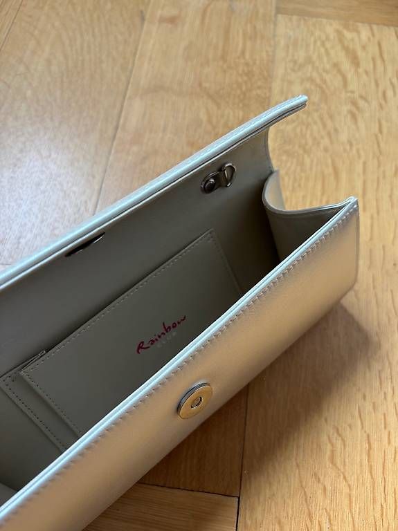 Borse da donna: Clutch weiss seidig-glänzend – Usato da Bern venduto da fre_8t2x 1
