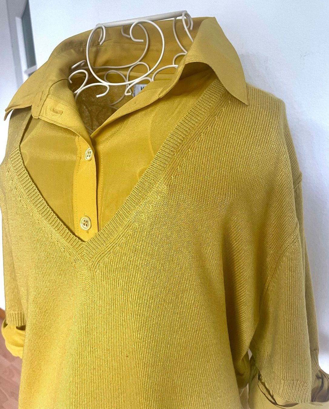 Moschino Chemisiers: Moshino Bluse – Neuf (Voir description) à Kilchberg ZH par Suisse500 3