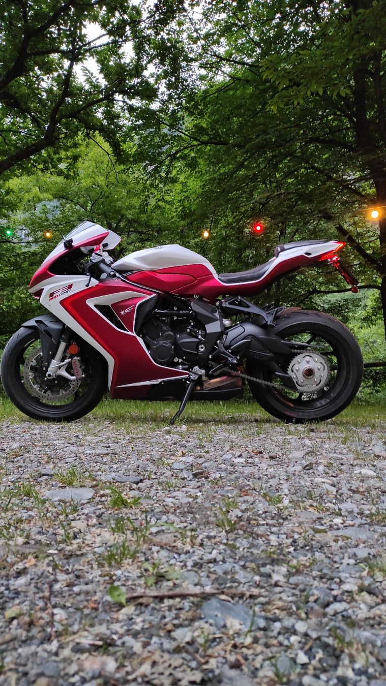 MV Agusta Strada: MV Agusta F3 800 Rosso – Usato da sementina venduto da Dani142 1