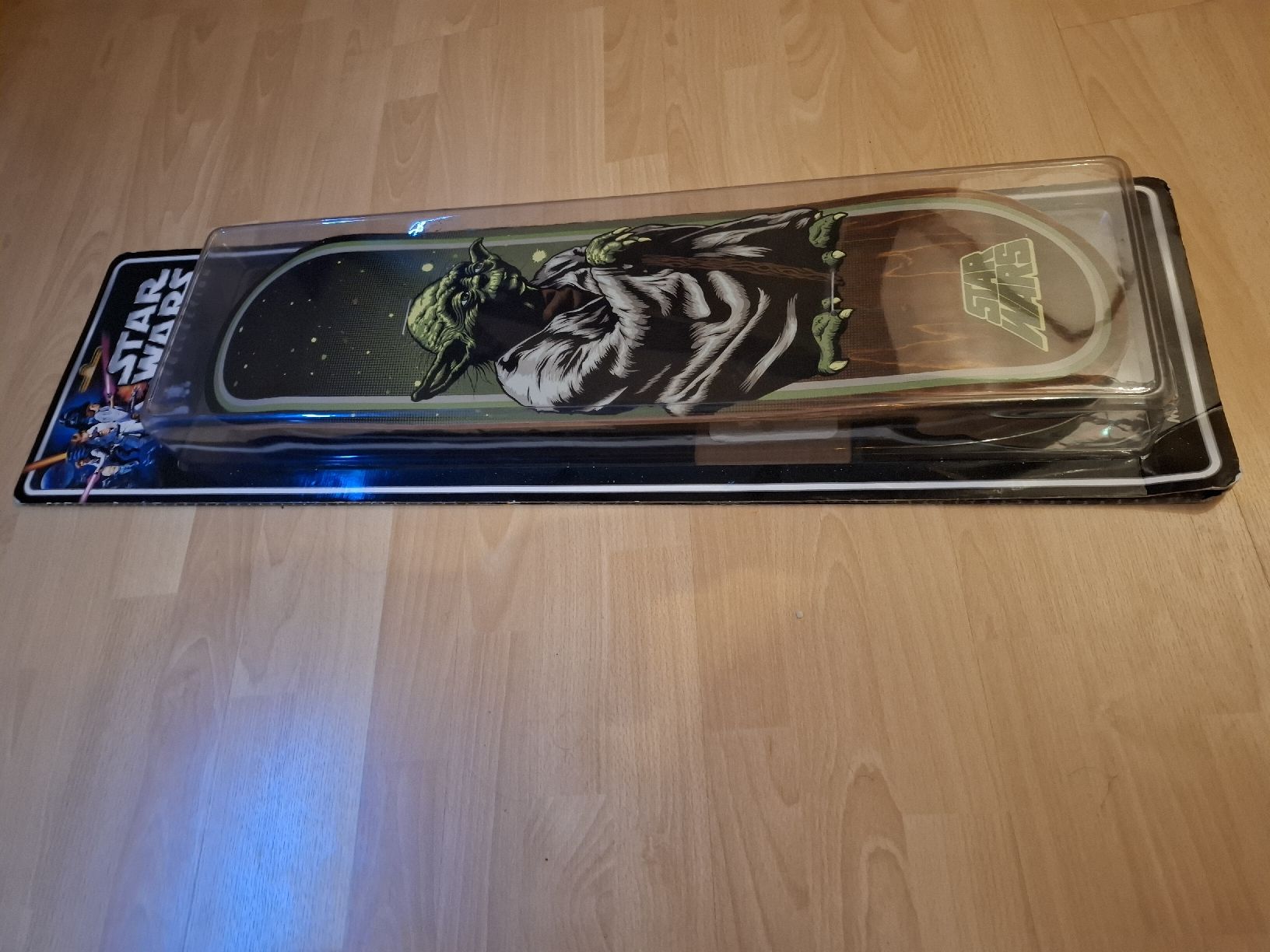 Santa Cruz Skateboards: Star Wars Limited Edition Skateboard Deck – Nuovo e nell'imballaggio originale da Hergiswil NW venduto da cma_cp2y 1