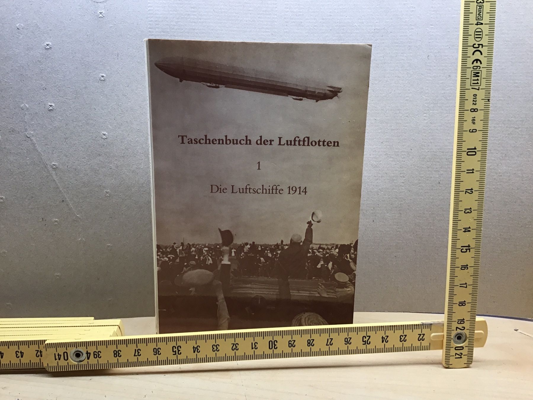 Libri: Luftschiffe 1914 - Taschenbuch Geschichte – Usato da Männedorf venduto da Modell-Spezialisten