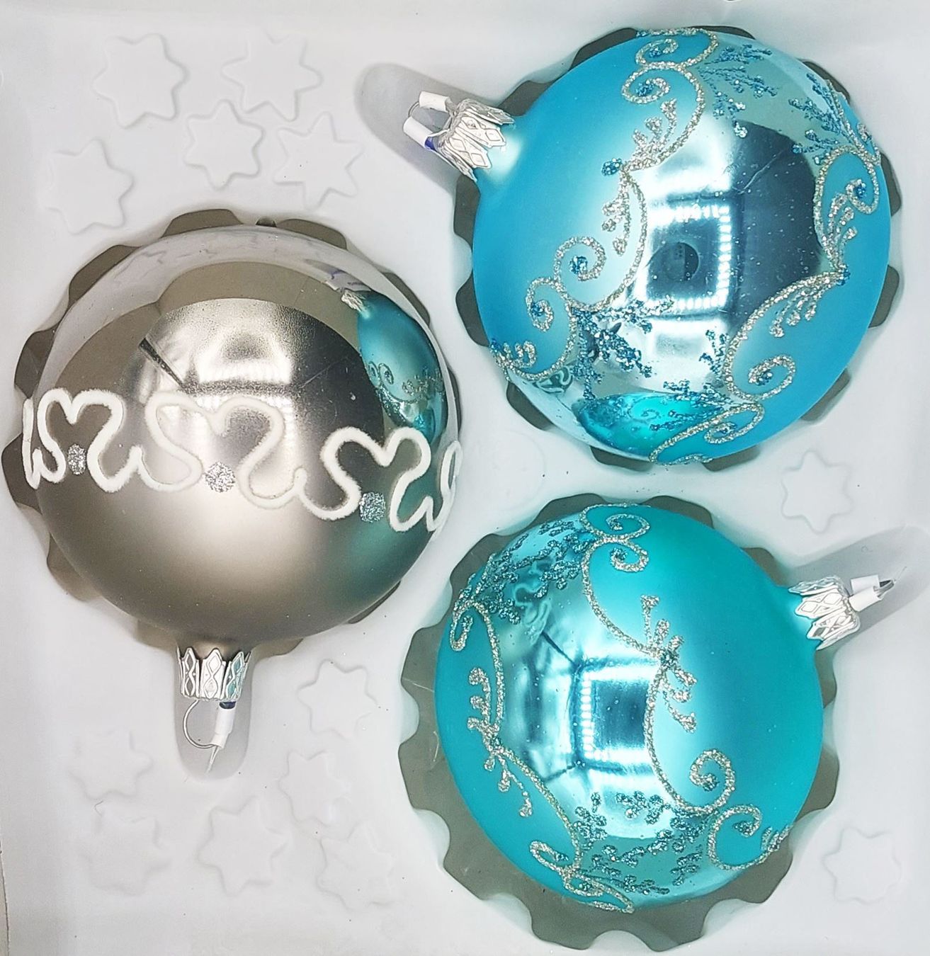 Alle Dekorationen: Baumschmuck- Set – Neu und originalverpackt aus Mosnang von Glascom3