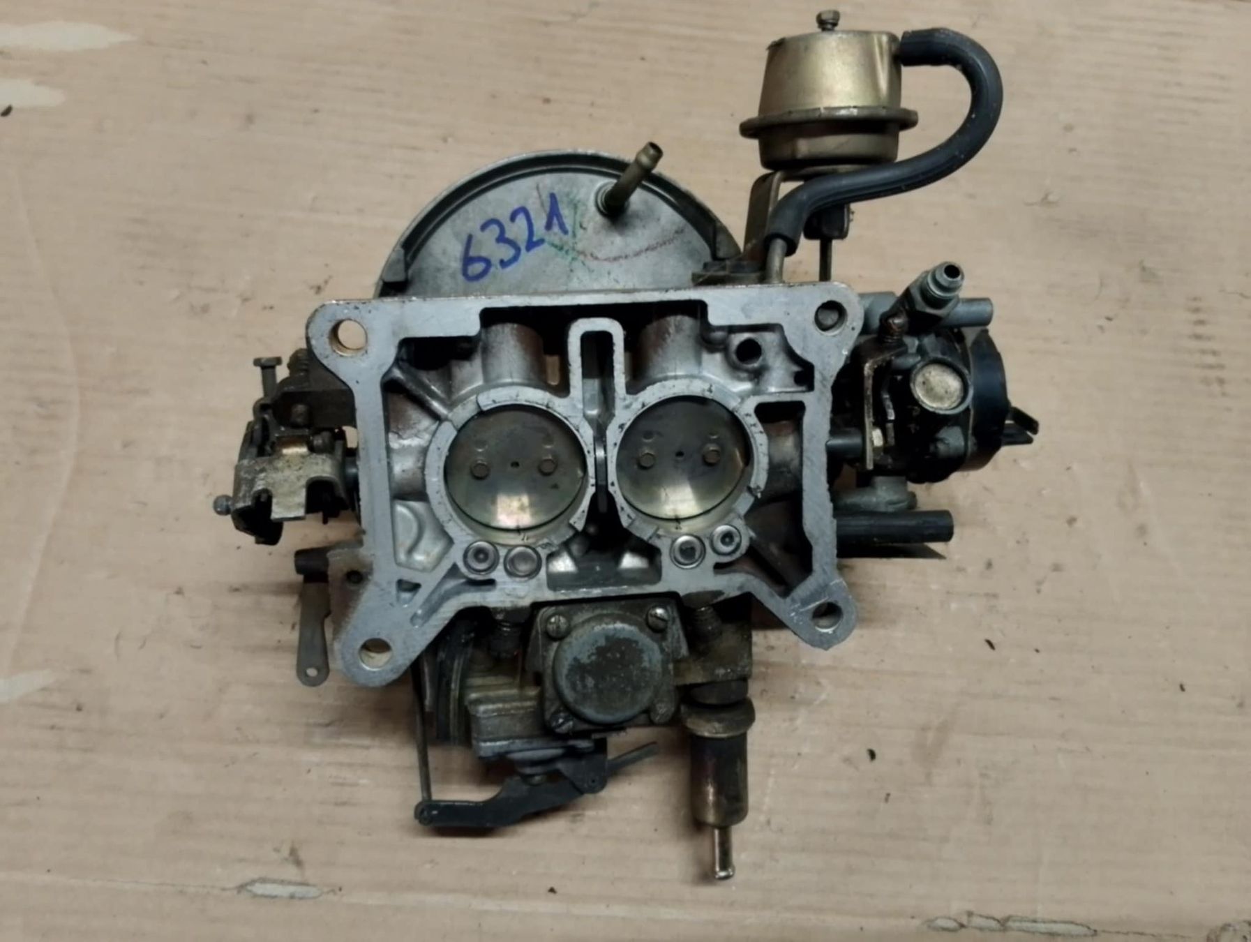 Tutti pezzi di ricambio auto: Doppelvergaser – Usato da Niedergösgen venduto da usc_tt5r 7
