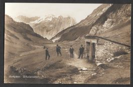 Engelberg Jochpass Schutzhütte