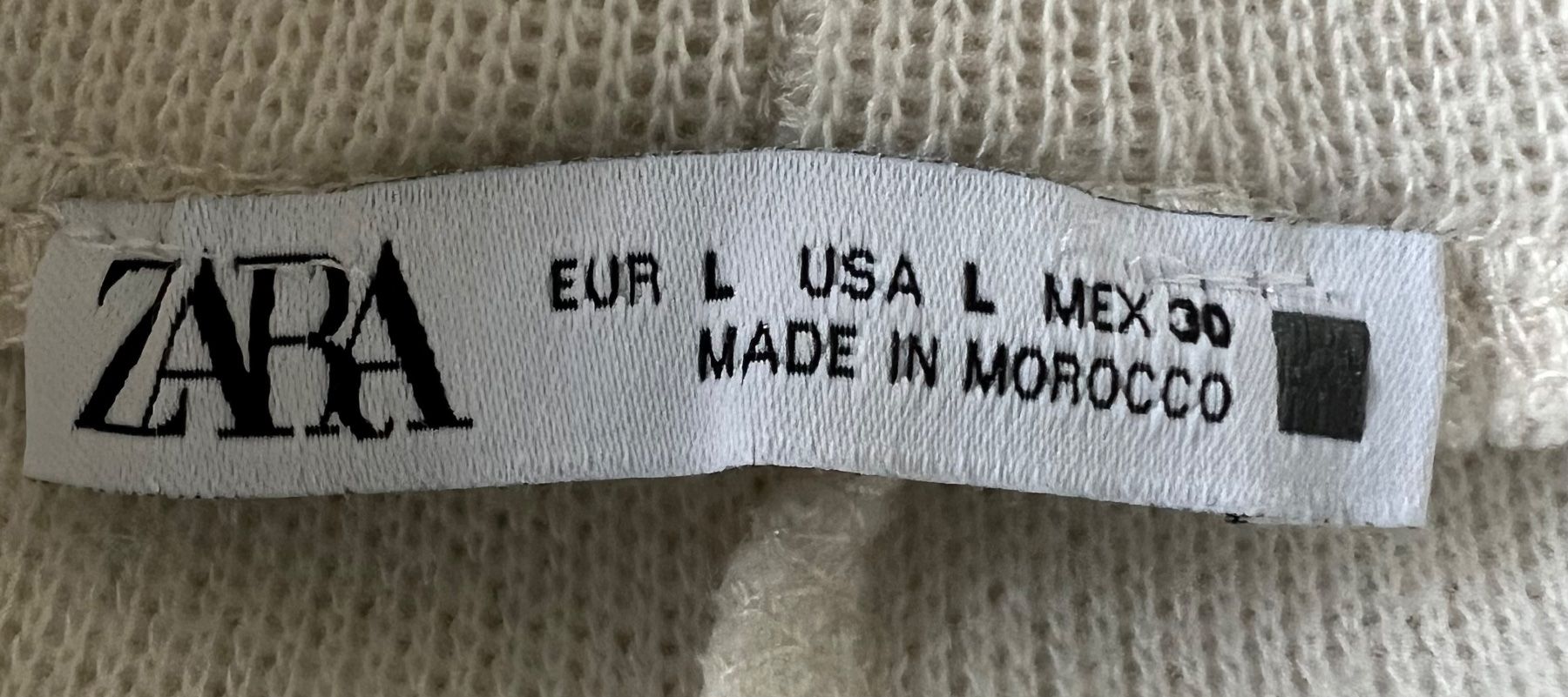 Zara Pulls & Sweat-shirts: Zara langer Pullover offwhite, Grösse L – D'occasion à Kilchberg ZH par jul_d2j2 4