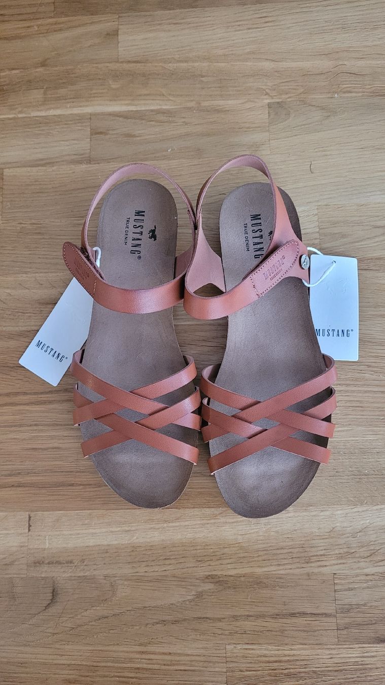 Mustang Scarpe da donna: Mustang Sandale, Grösse 41 – Nuovo e nell'imballaggio originale da Uetendorf venduto da Heyhey3661