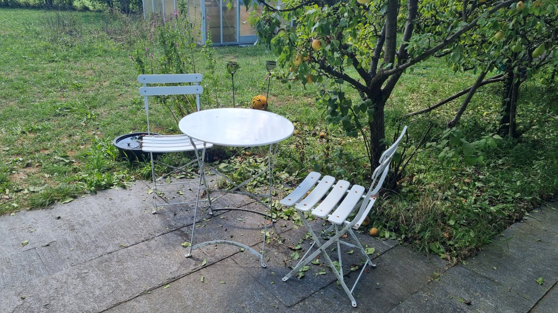 Tischset: Gartentisch und Stühle – Gebraucht aus Meilen von lisma29