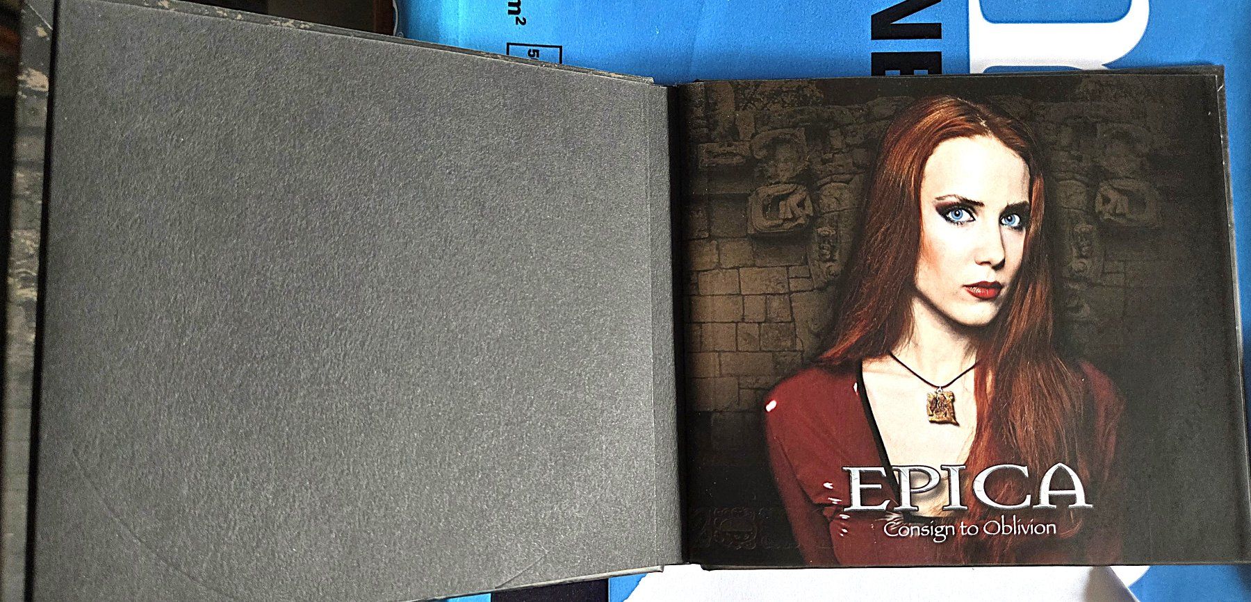 CD: EPICA - Consign to Oblivion - Digibook, Limited Edition – Nuovo (secondo la descrizione) da Biberist venduto da Beaver58 1