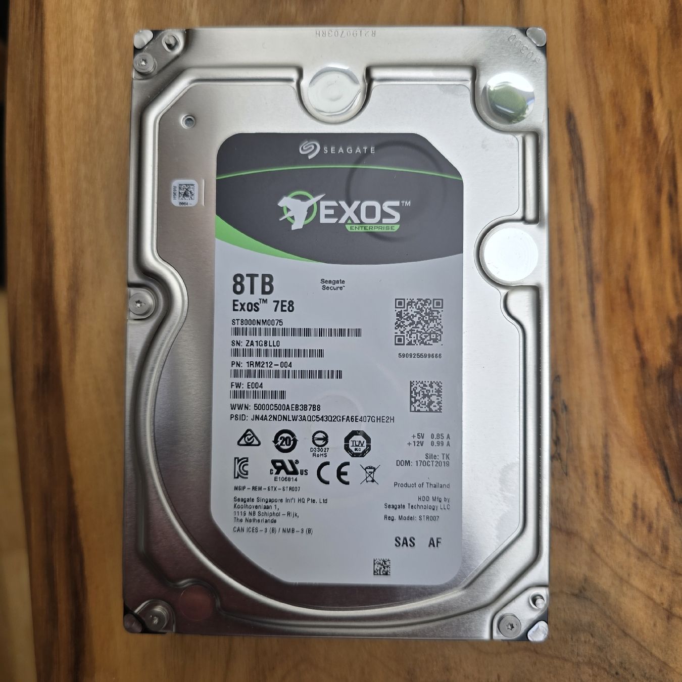 Dischi rigidi: 2x 8TB Seagate Exos 7E8 Festplatte - SAS AF – Usato da Ibach venduto da simbacara