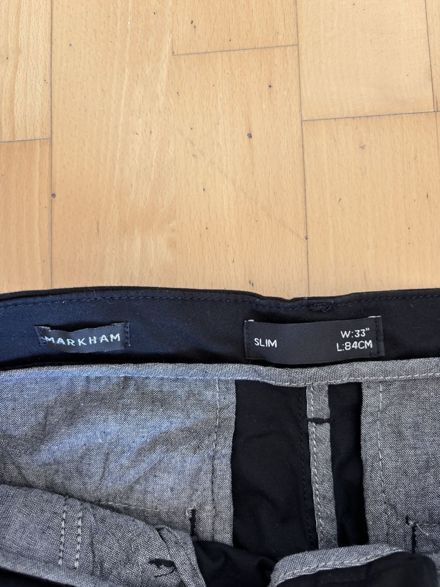 Pantaloni: Markham Slim Chinos, W33 L84cm – Nuovo (secondo la descrizione) da Zürich venduto da Grothschild 2